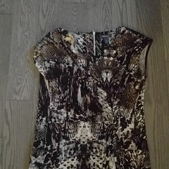 Beautiful dress by Kenneth Cole reaction ❤️ - Picture 2 of 12